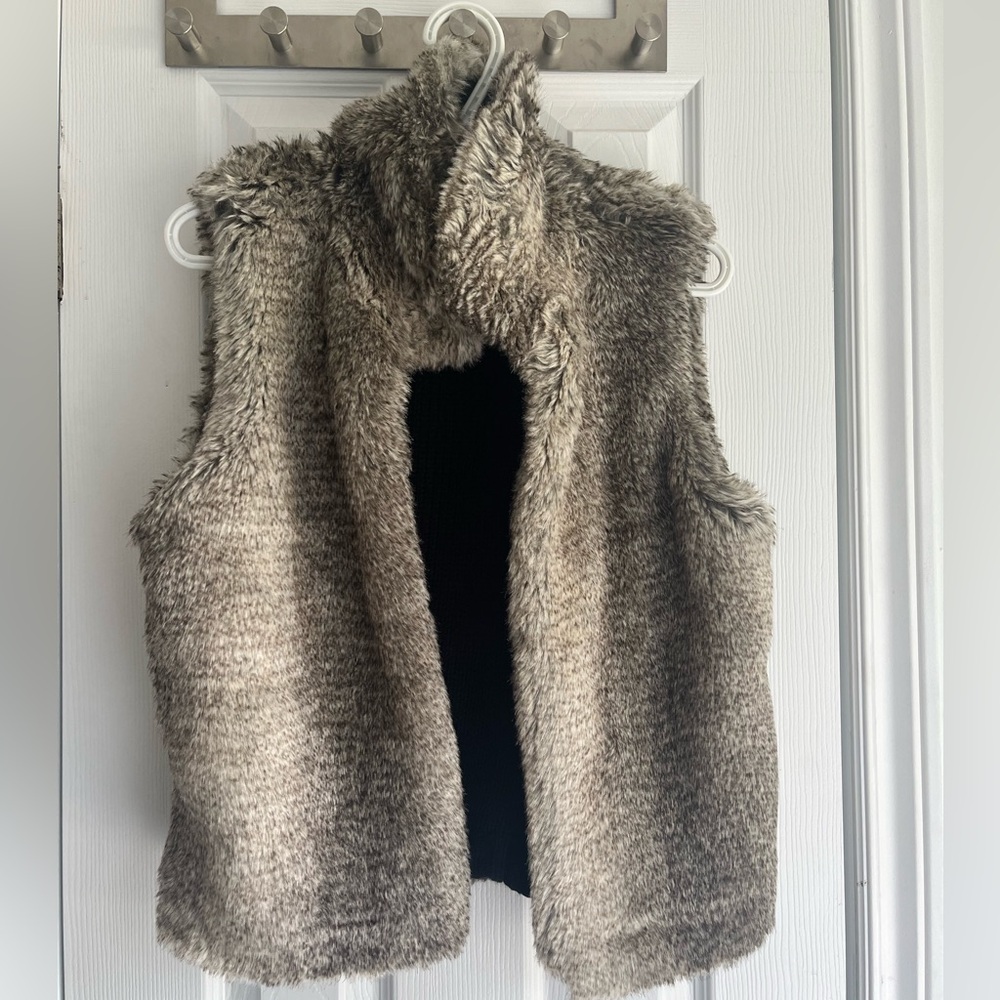 Vero Moda | Reversible Faux Fur Vest